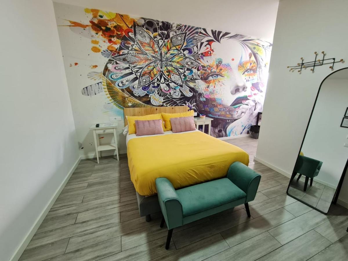 Отель Huelva Art Экстерьер фото