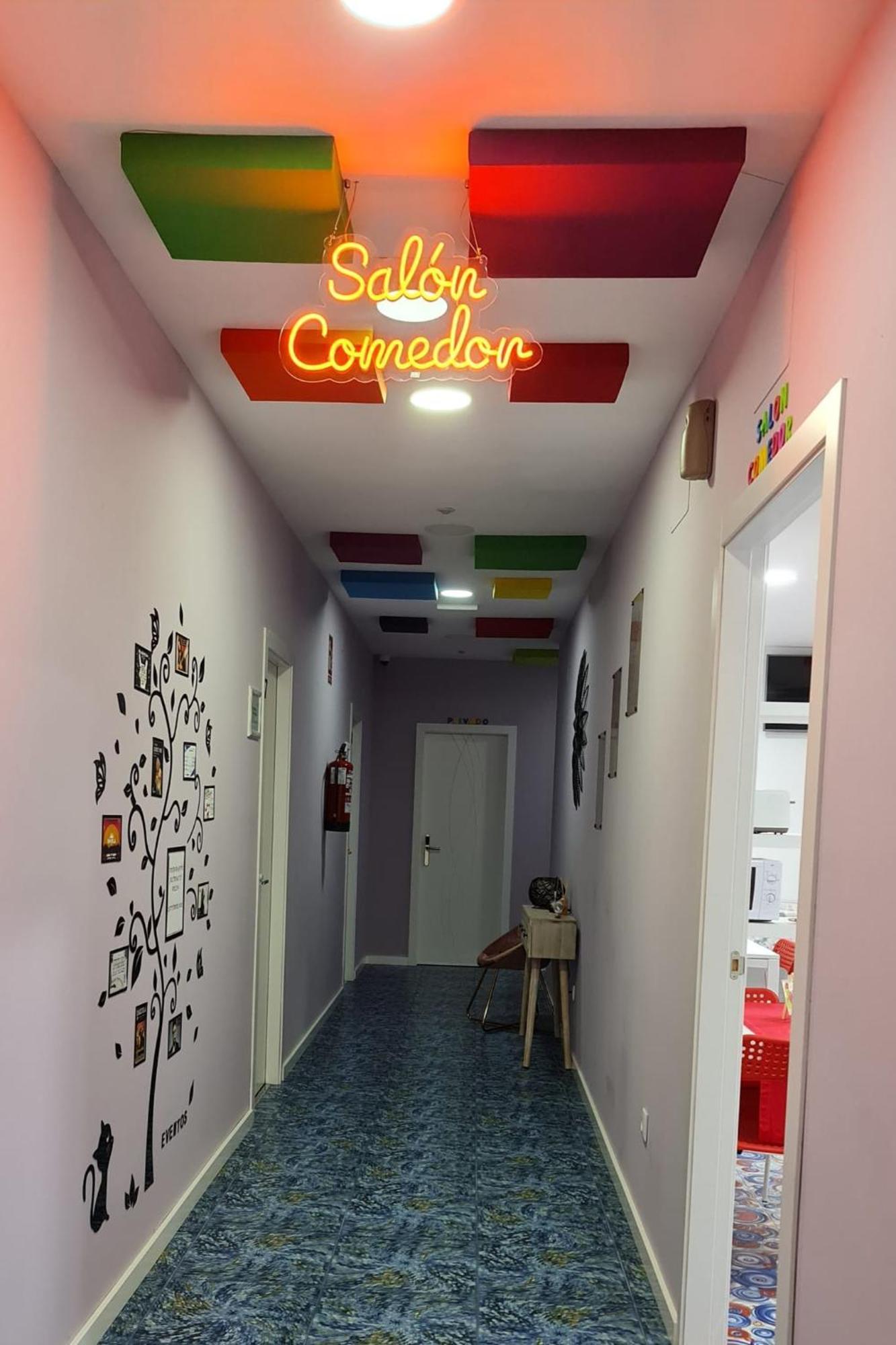 Отель Huelva Art Экстерьер фото
