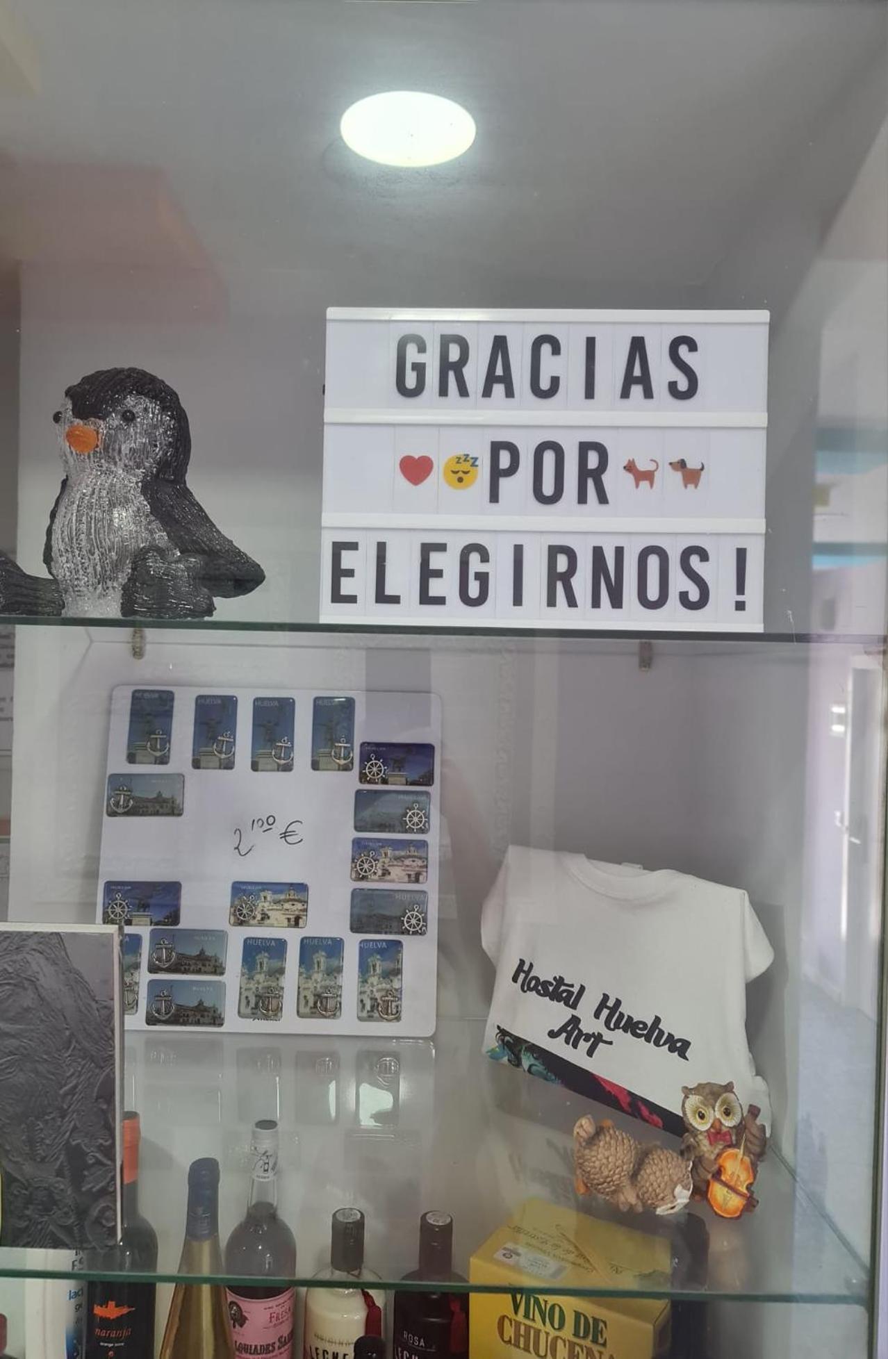 Отель Huelva Art Экстерьер фото